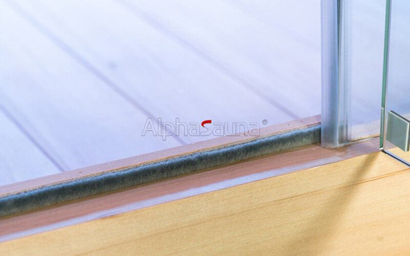 sauna_door_design_of_the_hemlock_sauna_room-alphasauna