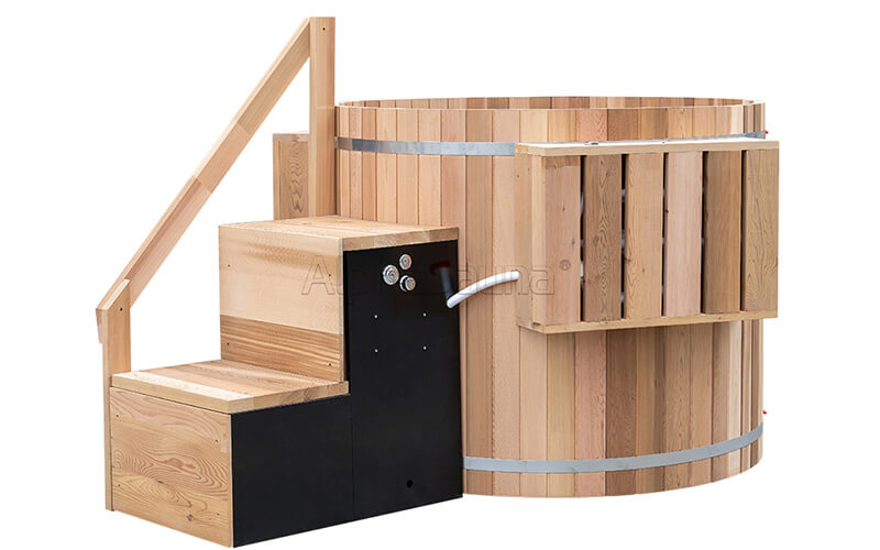 appearance_design_of_the_cedar_wood_hot_water_bath-alphasauna